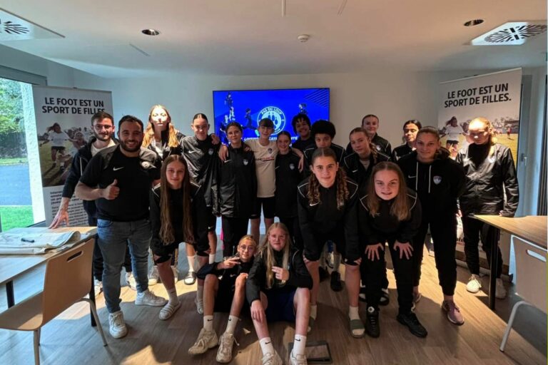 Le FC Pas du Loup en mission féminisation à Clairefontaine ! Montpellier