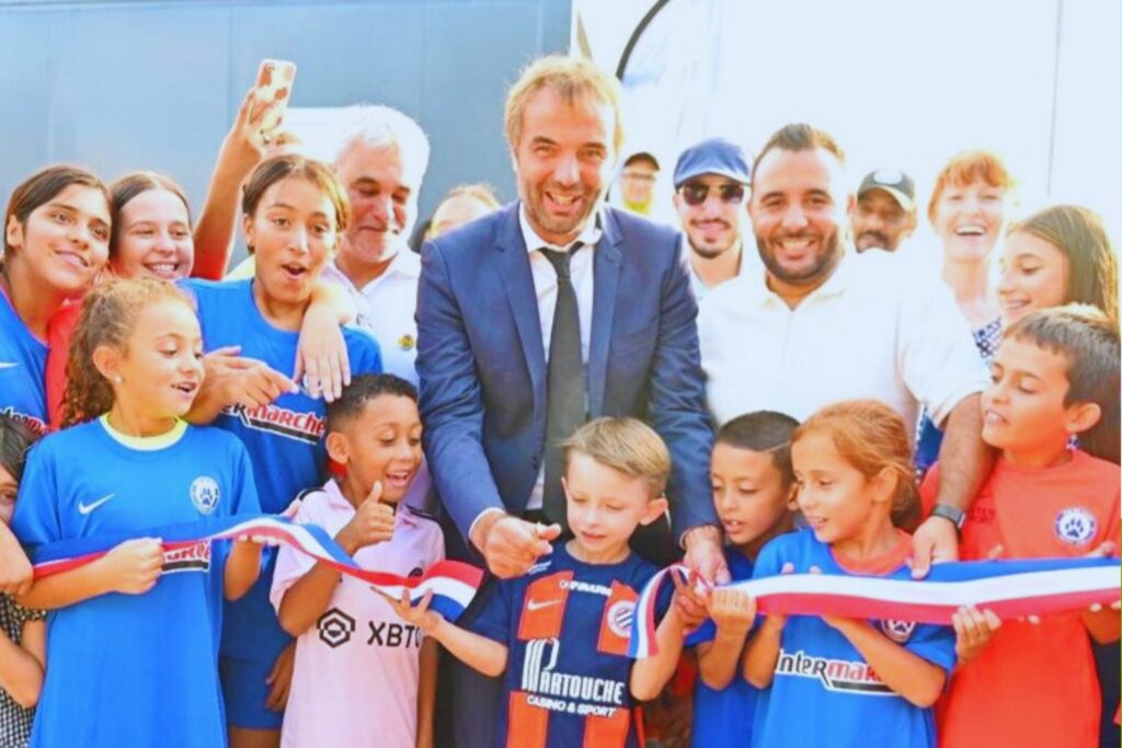 Un nouveau Terrain Écoresponsable : Vers un avenir durable ! Inauguration par Mickaël Delafosse maire de Montpellier